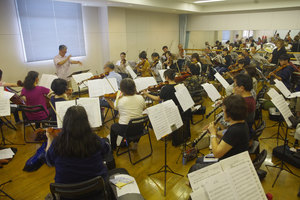 来月６日、市民管弦楽団が定演 ゲストに地元出身芸大院生の横山瑠佳さん