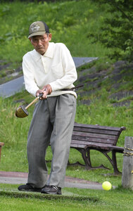 パークゴルフ現役続行中　９６歳村上冨太さん－仲間と楽しく毎日プレー