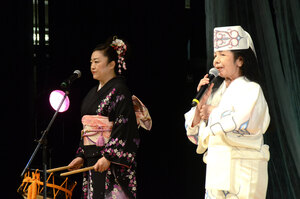 アイヌ民族の民謡歌手ピリカさんの歌声響く　 「松村一郎唄まつり」にファンら１８０人