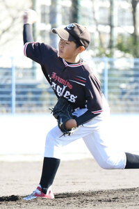 泉野、今季初の栄冠―少年野球・日本電溶杯