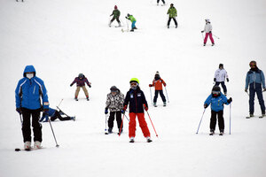 過去最少 安平山スキー場 今季利用者２万３２４３人