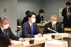 道、「まん延防止」国に要請<br />
 札幌は特別対策を一段強化 感染症対策会議