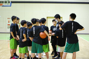 競技の楽しさ、スキルアップを―「レバンガ北海道バスケットアカデミー北洋大学校」が６日開校