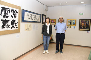 油彩画と書「夫婦ふたり展」 吉田勉さんと裕子さんの力作並ぶ ３０日まで