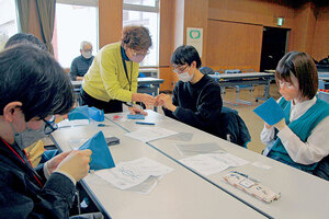 多文化共生に理解深める ウポポイを見学 札幌国際大生　白老