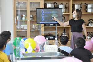 二酸化炭素の性質など学ぶ 北栄児童センター 日本ＣＣＳ調査が子ども実験教室