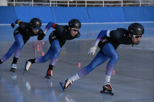  パシュート　駒大苫　男子２位、女子４位　道高校スケート・スピード競技