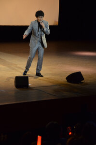 歌手木村徹二さんステージで魅了 北海道歌まつりｉｎ苫小牧開催
